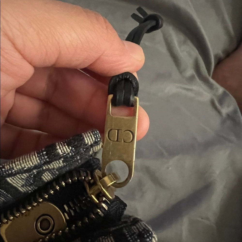 Dior pouch - Picture 6 of 10